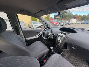 Toyota Yaris bild 5