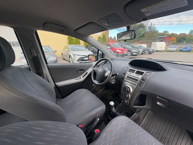 Toyota Yaris bild 5