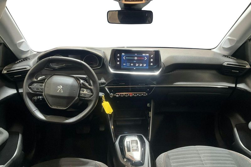 Peugeot 208 bild 6
