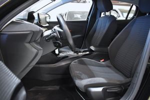 Peugeot 208 bild 8