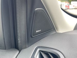 Ford Kuga bild 25