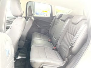 Ford Kuga bild 13
