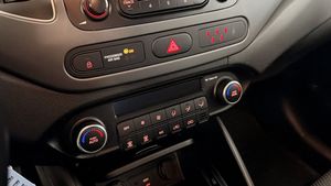 Kia Carens bild 13