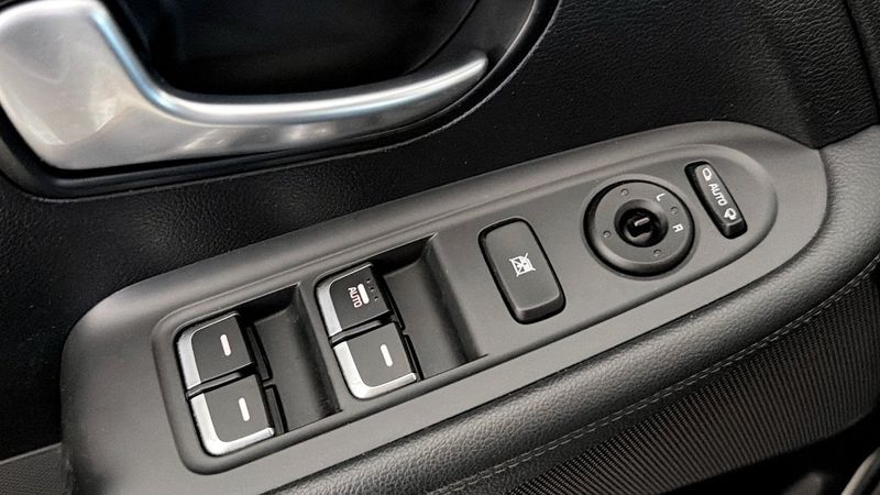 Kia Carens bild 19