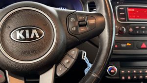Kia Carens bild 15