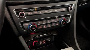 Kia Optima bild 16