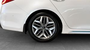 Kia Optima bild 9