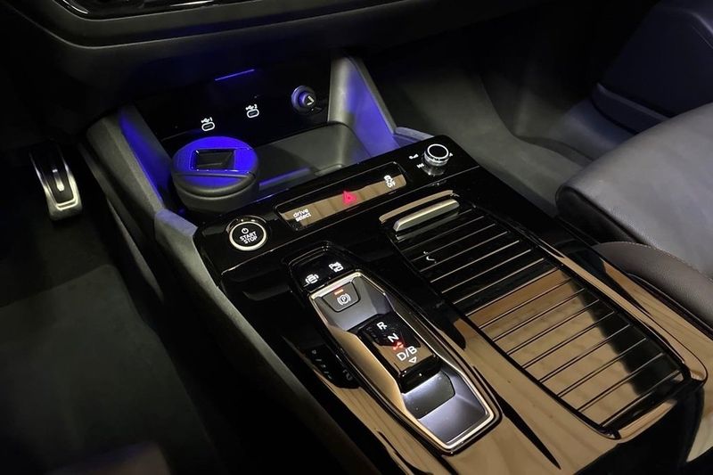 Audi Q6 e-tron bild 26