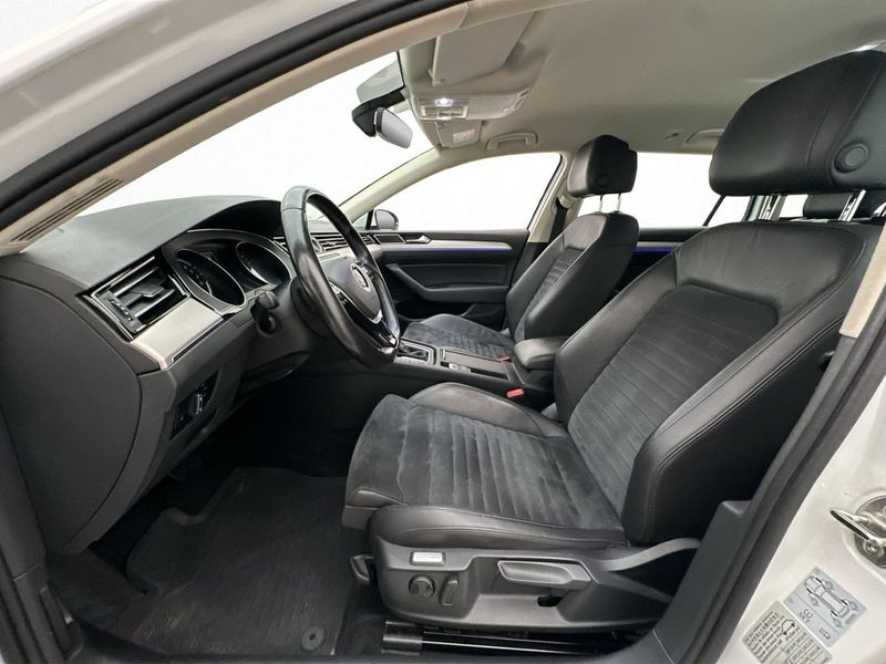 Volkswagen Passat bild 12