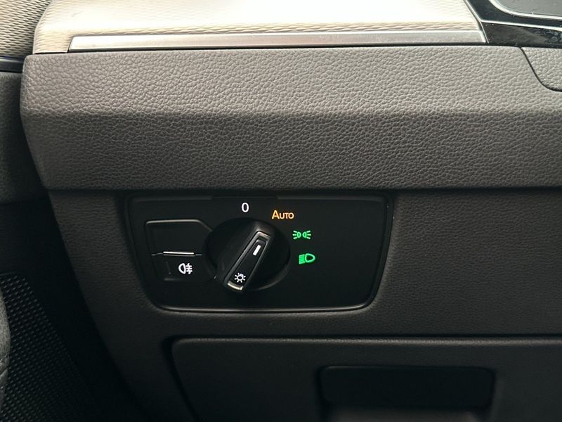Volkswagen Passat bild 15