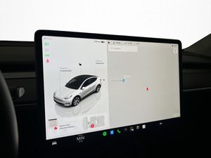 Tesla Model Y bild 17