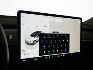 Tesla Model Y bild 18