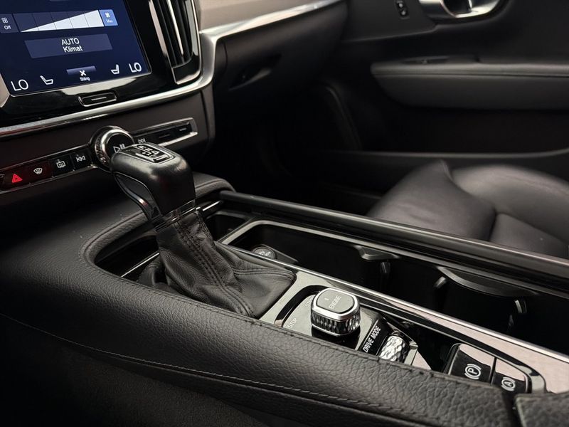 Volvo V90 bild 24