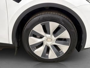 Tesla Model Y bild 34