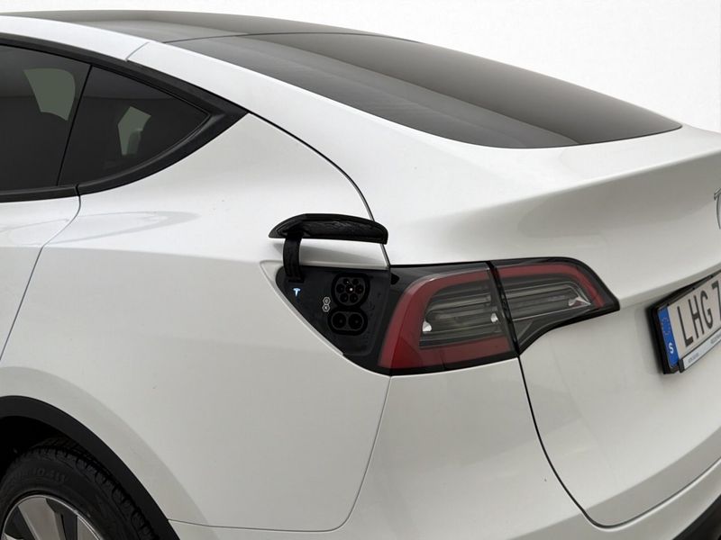 Tesla Model Y bild 30