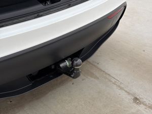 Tesla Model Y bild 10