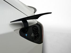 Tesla Model Y bild 10