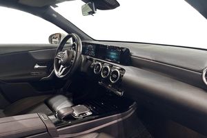 Mercedes A180 bild 9