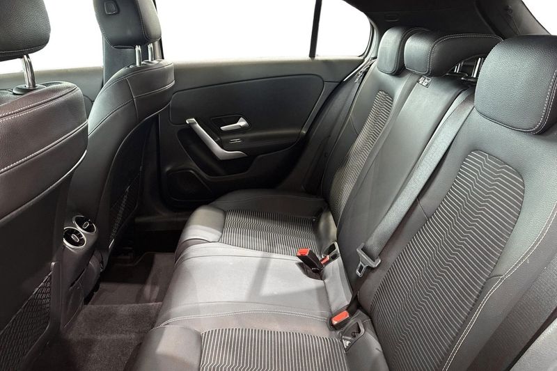 Mercedes A180 bild 10