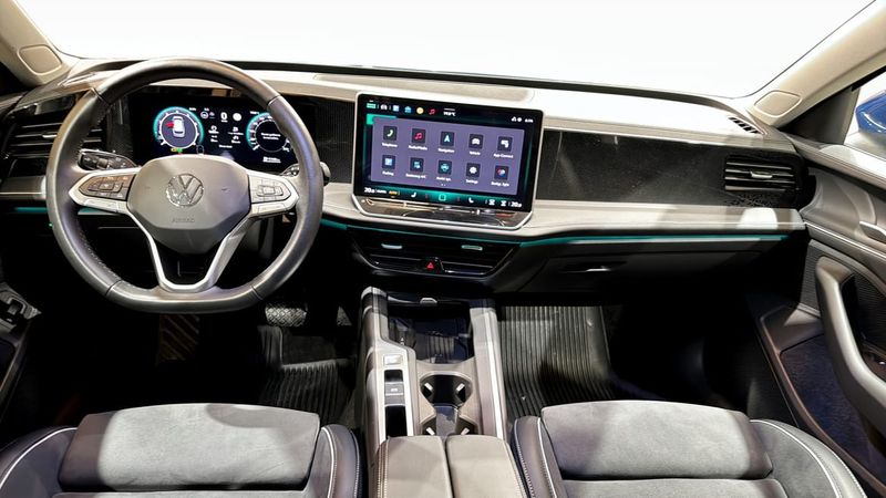 Volkswagen Passat bild 10
