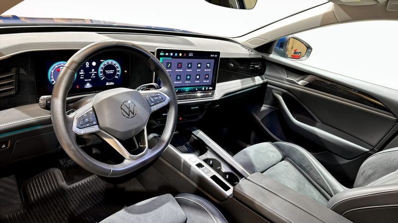 Volkswagen Passat bild 7