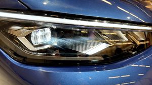 Volkswagen Passat bild 14