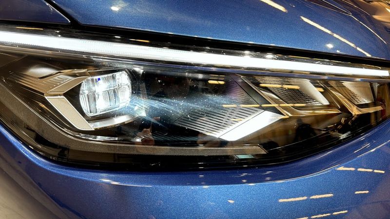 Volkswagen Passat bild 14