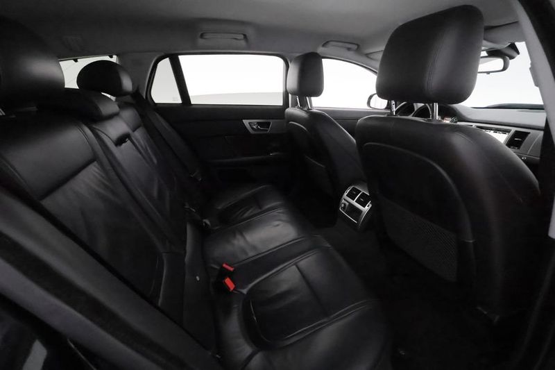 Jaguar XF bild 19