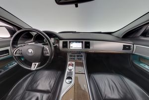 Jaguar XF bild 13
