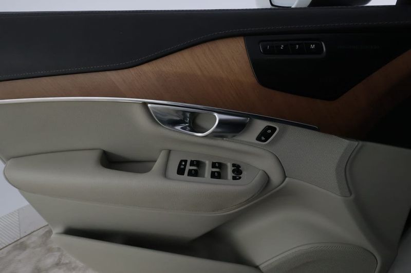 Volvo XC90 bild 35