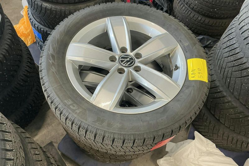 Volkswagen Passat bild 16