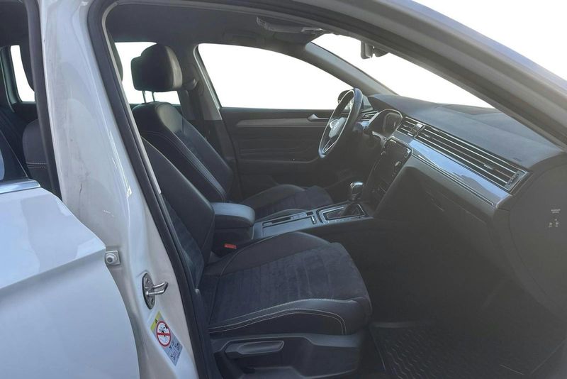 Volkswagen Passat bild 7