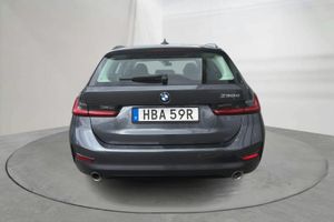 BMW 330 bild 5