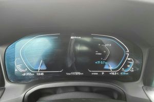BMW 330 bild 10