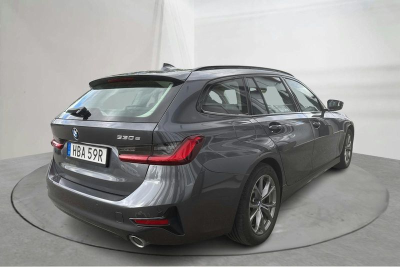 BMW 330 bild 3