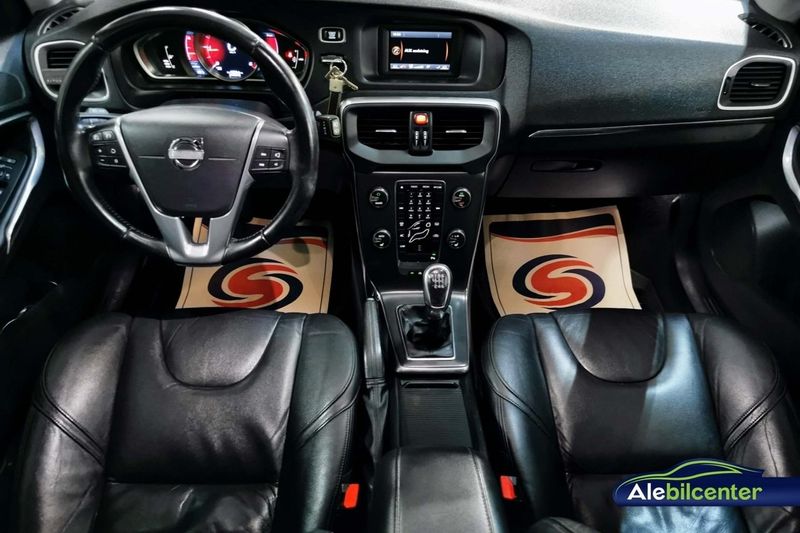 Volvo V40 bild 8