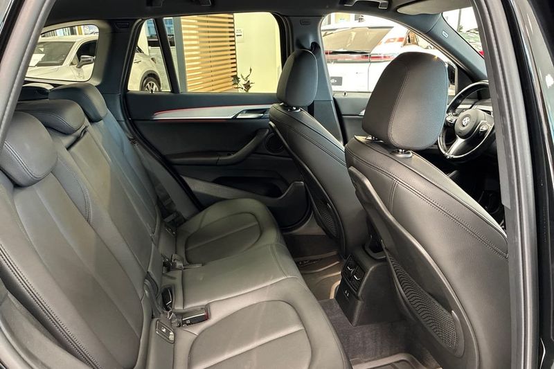 BMW X1 bild 7