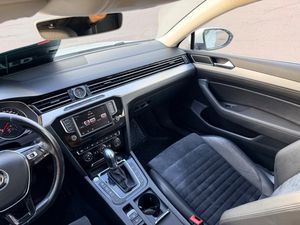 Volkswagen Passat bild 7