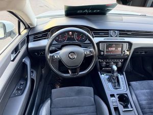 Volkswagen Passat bild 6