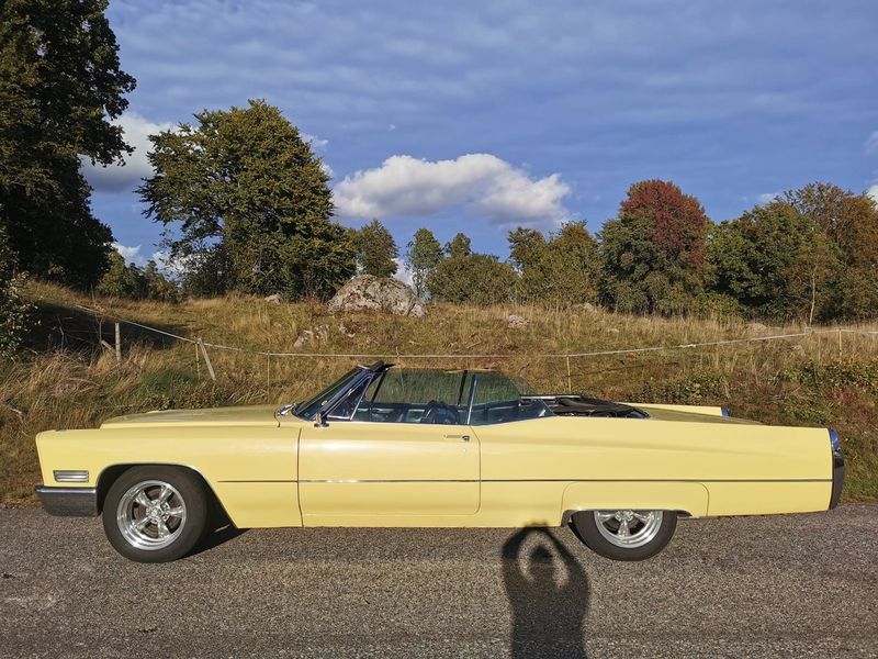 Cadillac DeVille bild 16