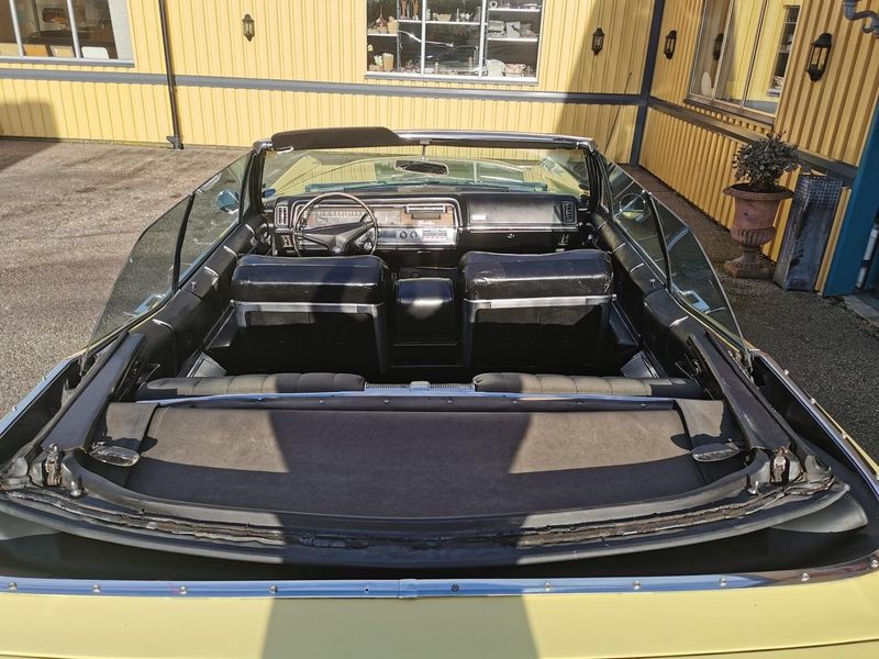 Cadillac DeVille bild 5