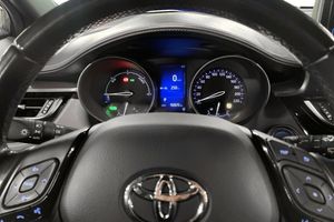 Toyota C-HR bild 24