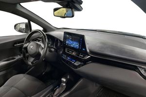 Toyota C-HR bild 15