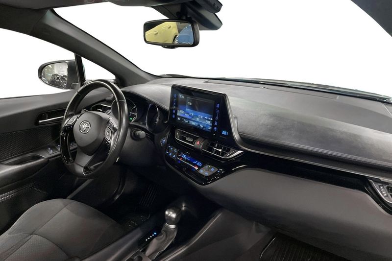 Toyota C-HR bild 15