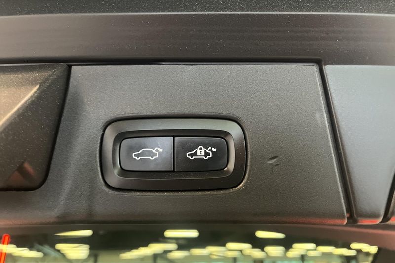 Volvo V90 bild 25