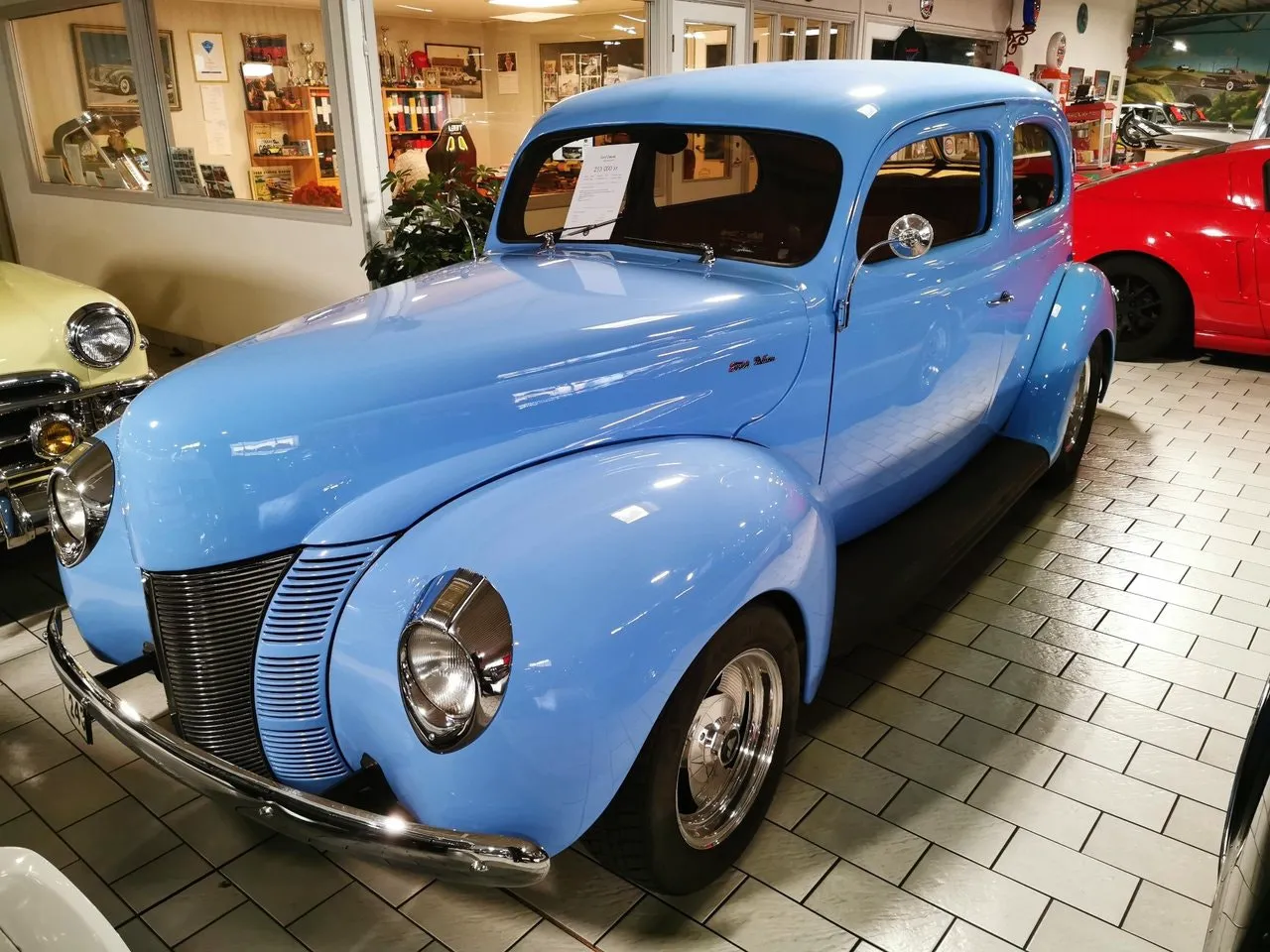 Vehicle image 8