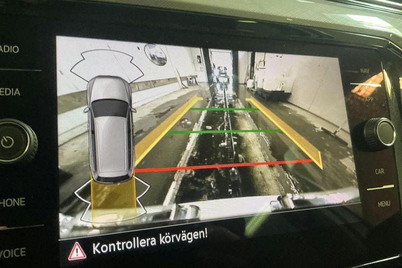 Volkswagen Passat bild 11