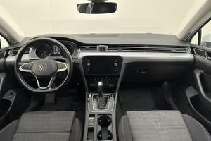Volkswagen Passat bild 6