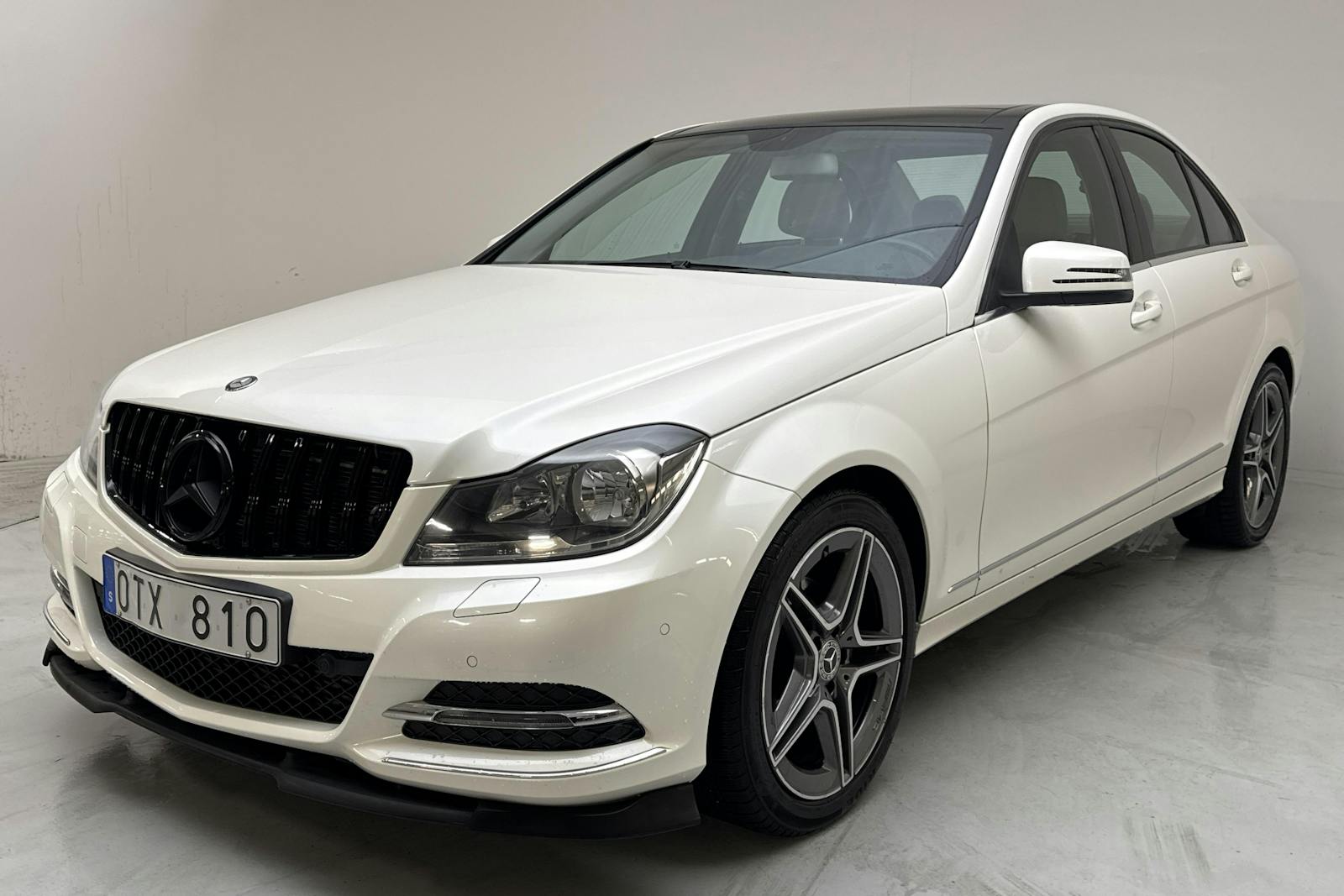 Mercedes C180