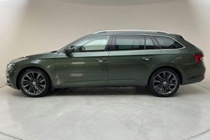 Skoda Superb bild 2